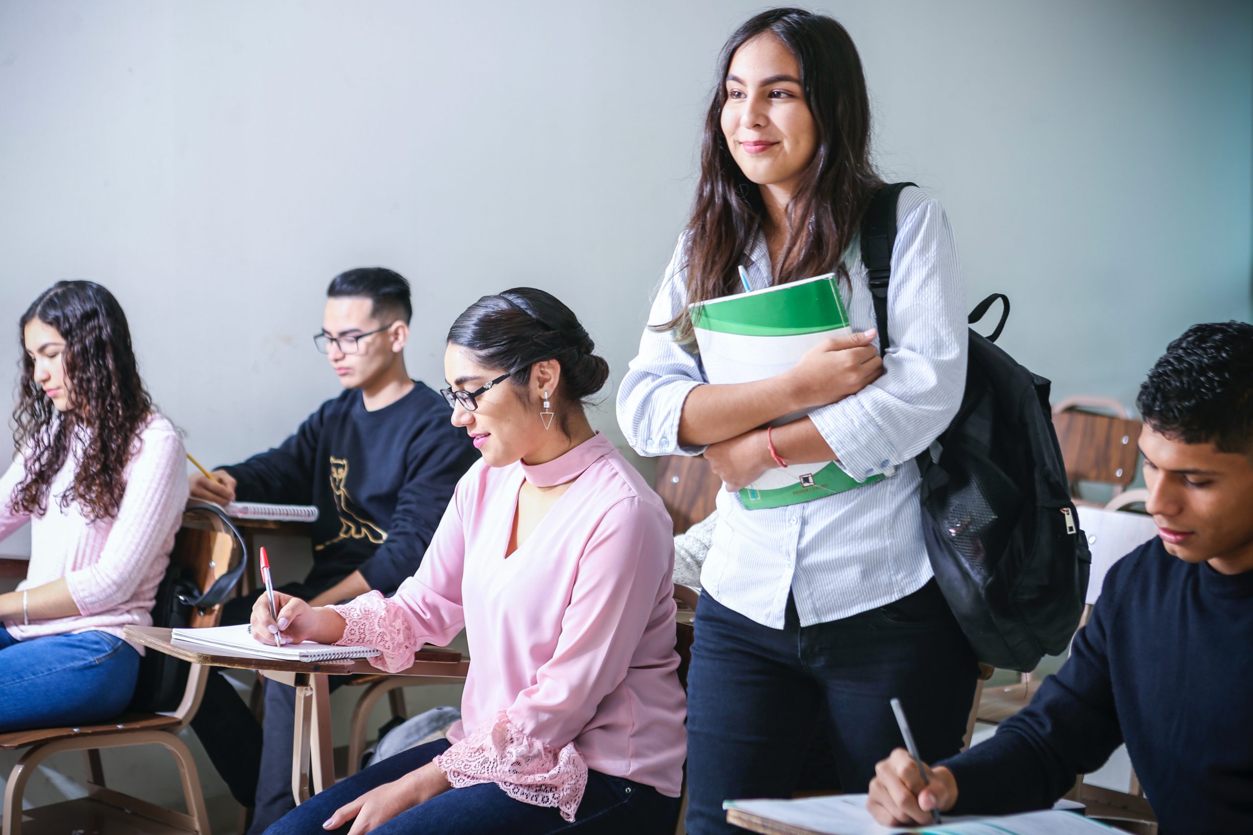 Gracias por este Día del Estudiante. Por Samantha Castillo